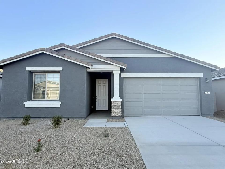 Real Estate Picture 1