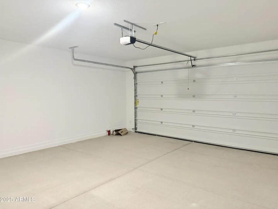 Real Estate Picture 22