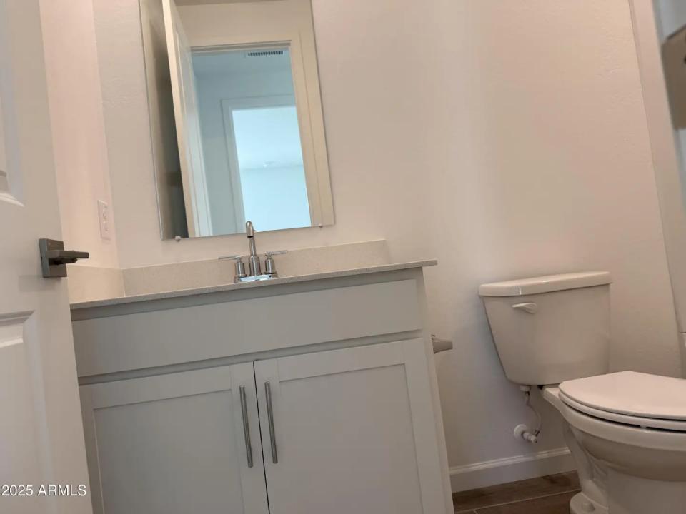 Real Estate Picture 15