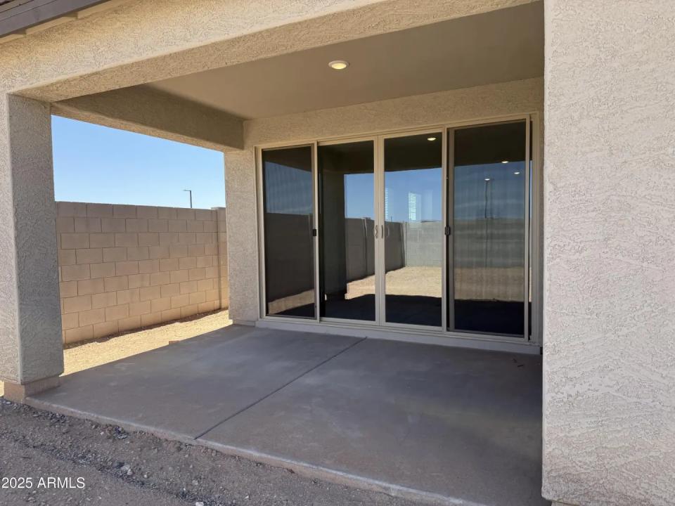 Real Estate Picture 22