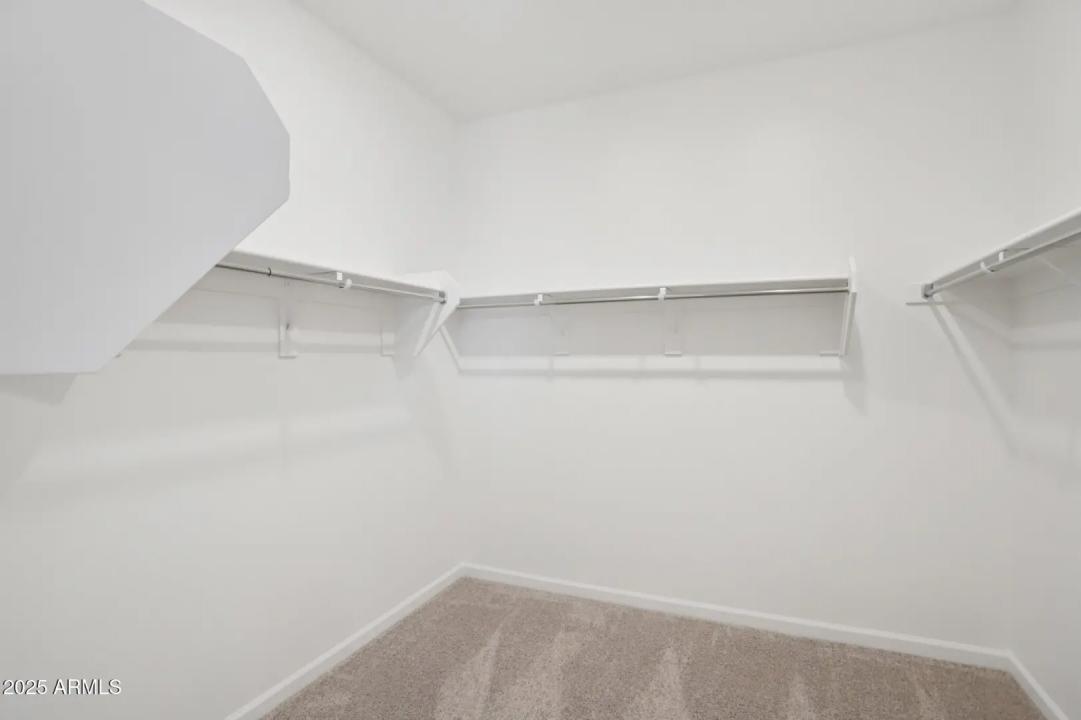 Real Estate Picture 16