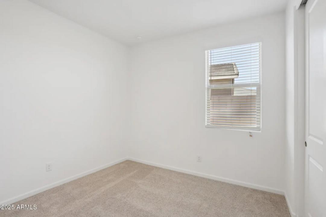 Real Estate Picture 27