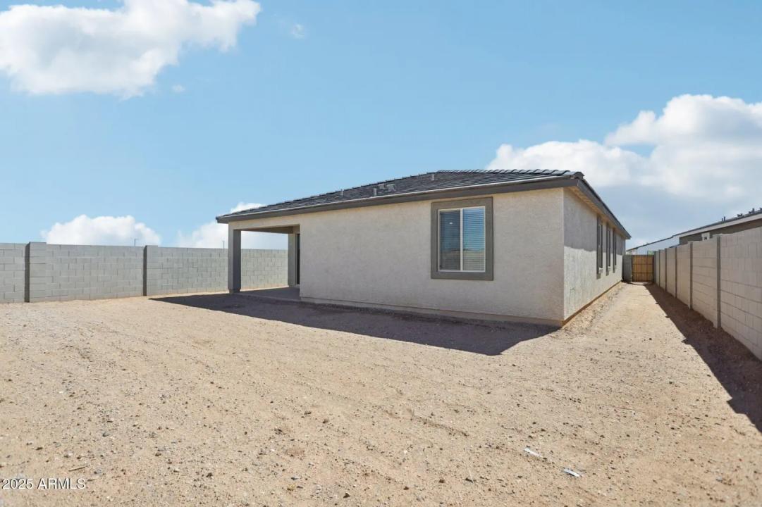 Real Estate Picture 40
