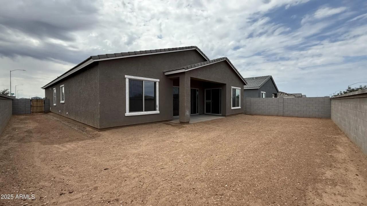 Real Estate Picture 29