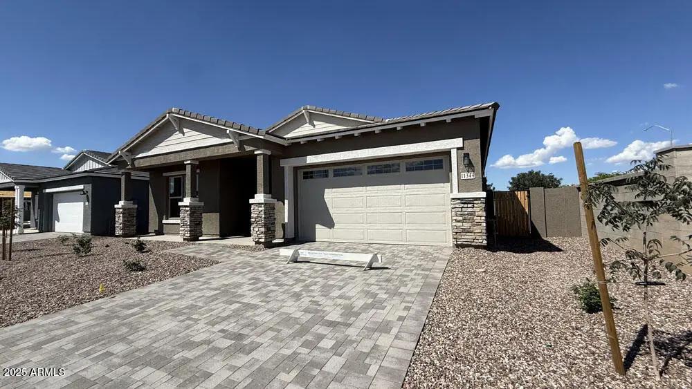 Real Estate Picture 3