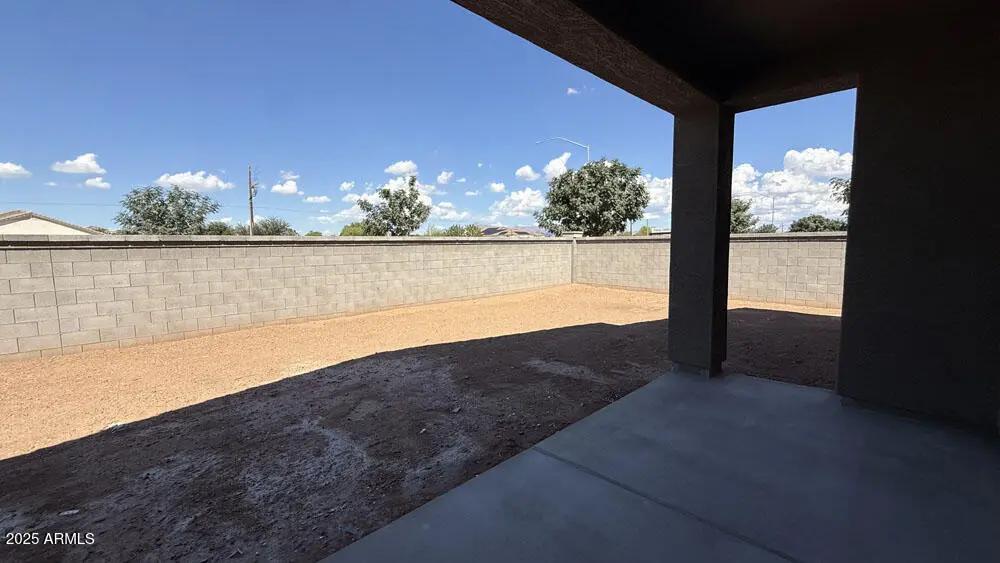 Real Estate Picture 32