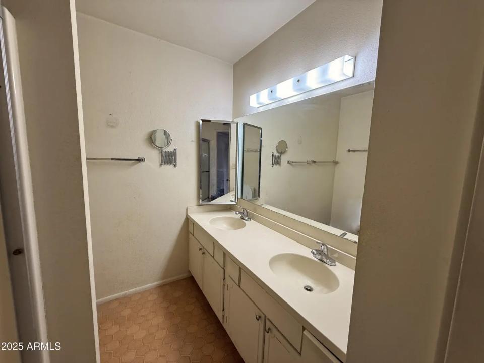 Real Estate Picture 31
