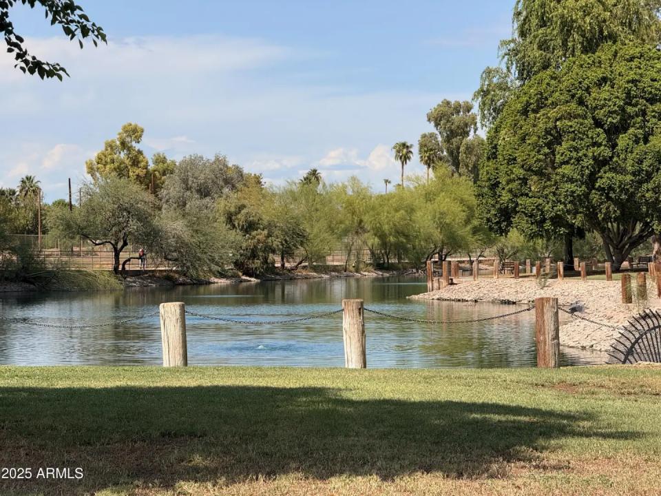 Real Estate Picture 48