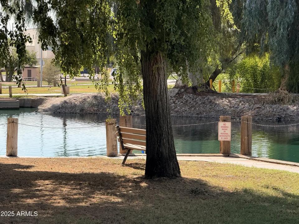 Real Estate Picture 50