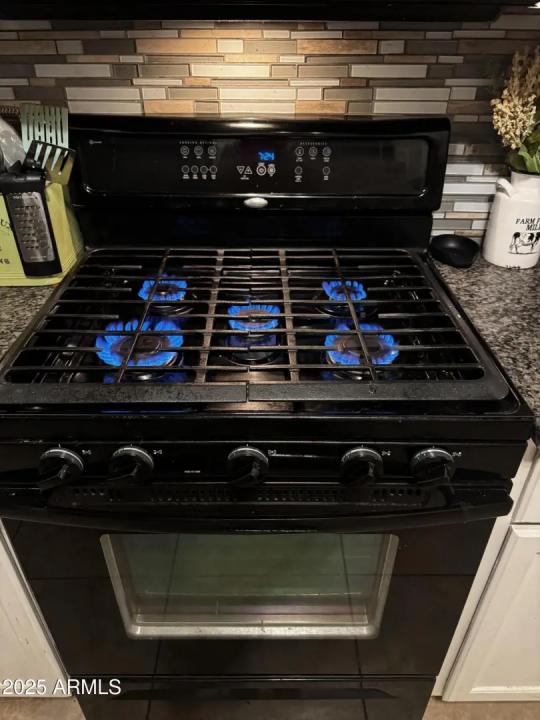 Real Estate Picture 5