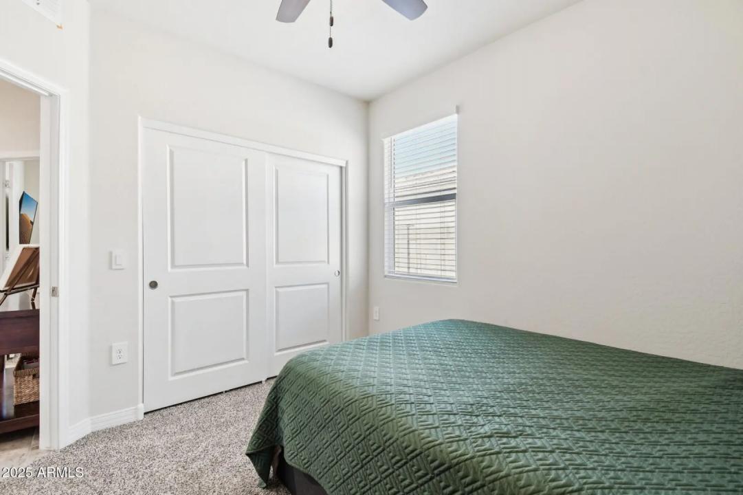 Real Estate Picture 21