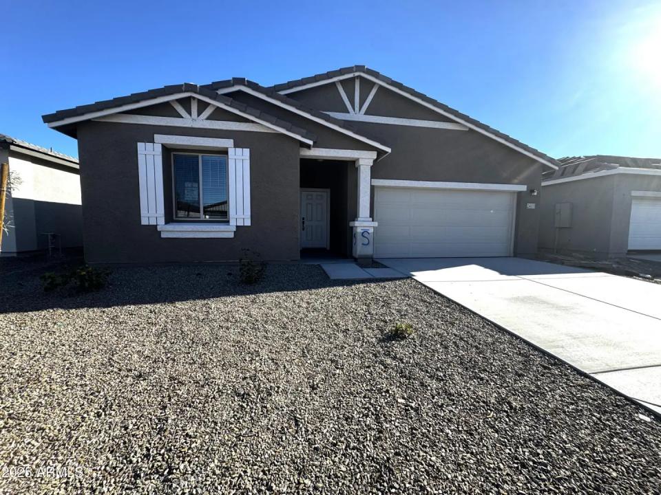 Real Estate Picture 2