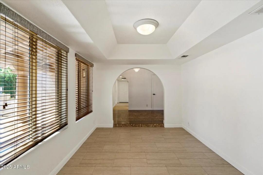 Real Estate Picture 13