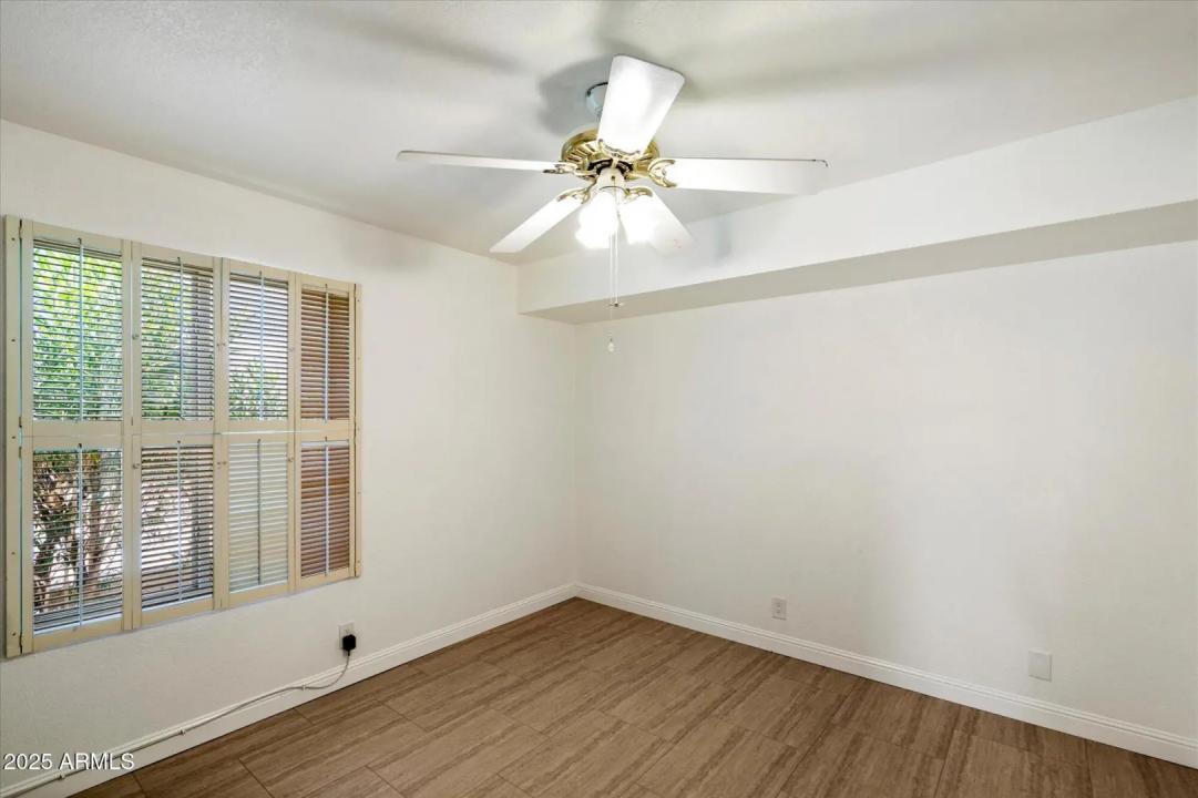 Real Estate Picture 20