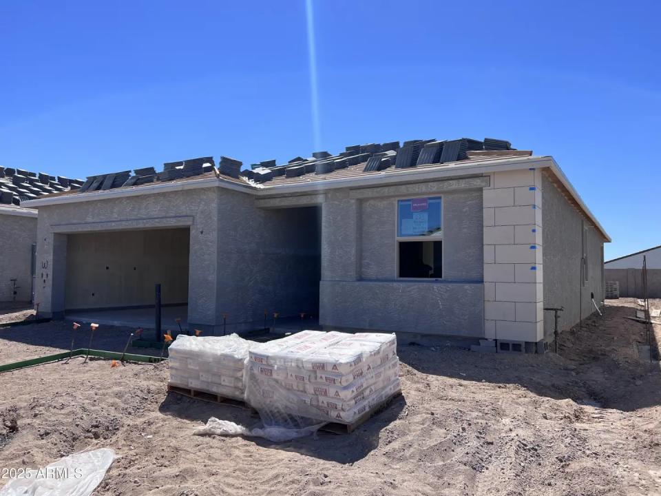 Real Estate Picture 2