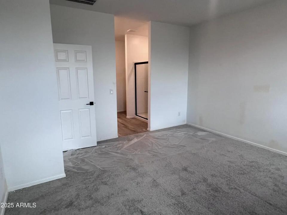 Real Estate Picture 20