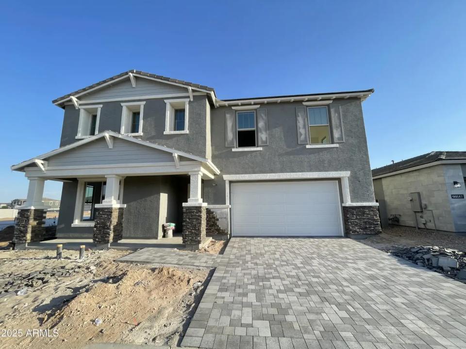 Real Estate Picture 2