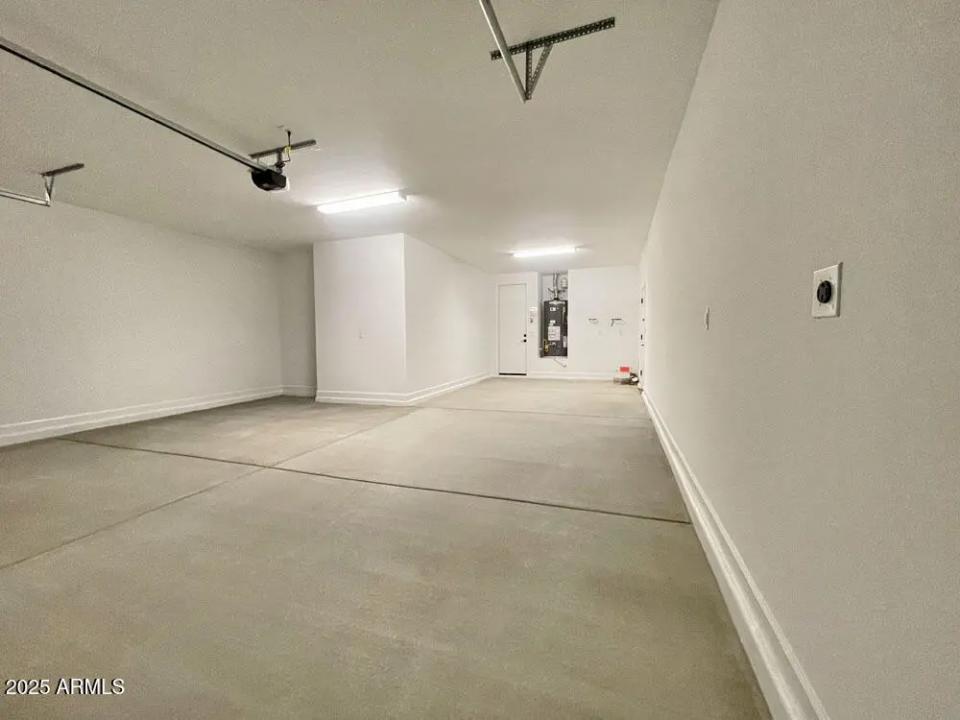 Real Estate Picture 33