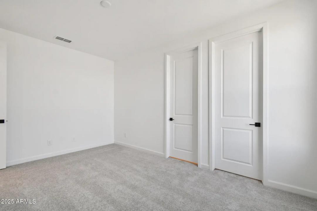 Real Estate Picture 26