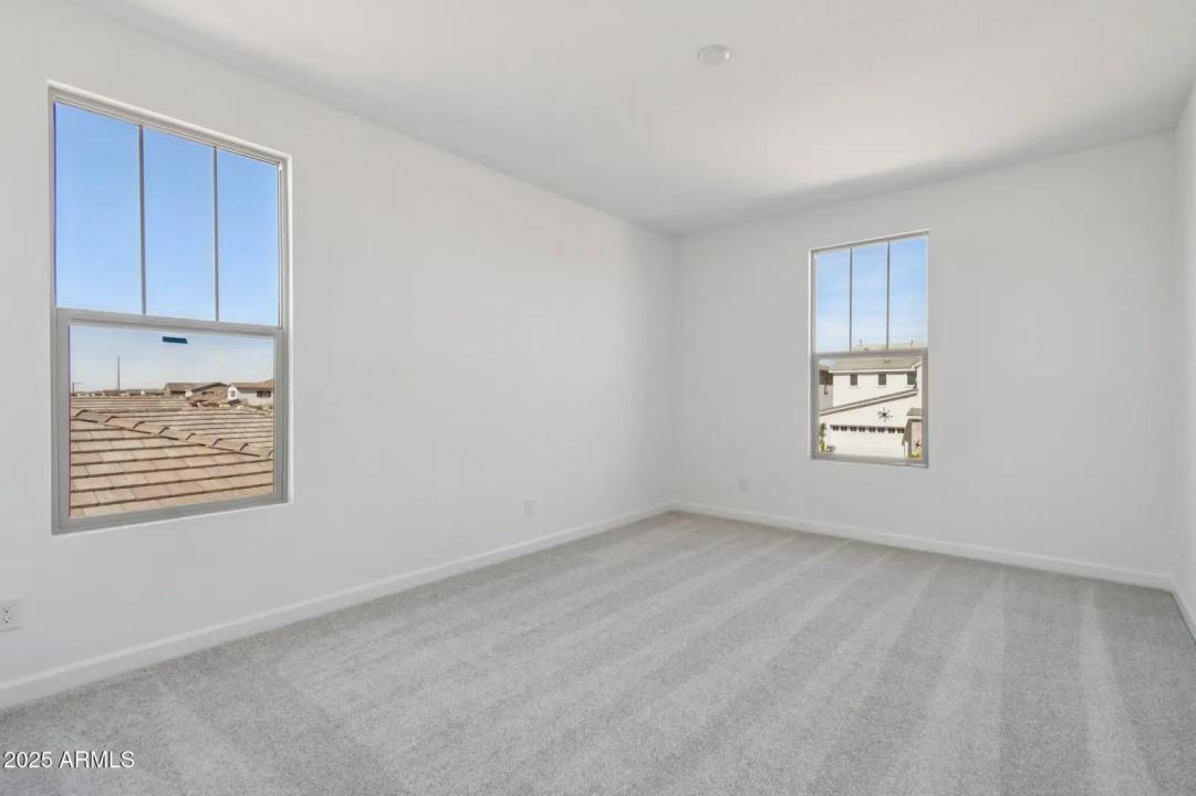 Real Estate Picture 29