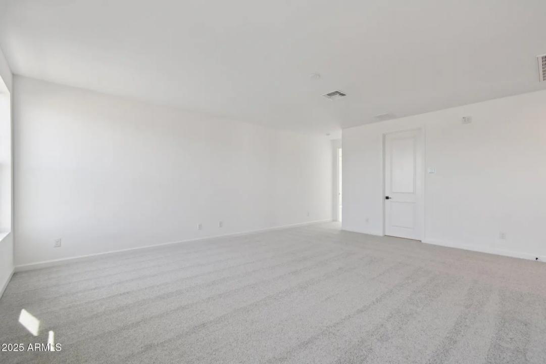 Real Estate Picture 31