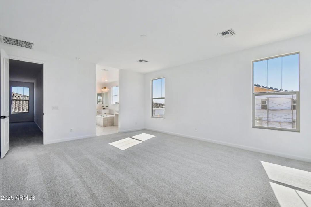 Real Estate Picture 36