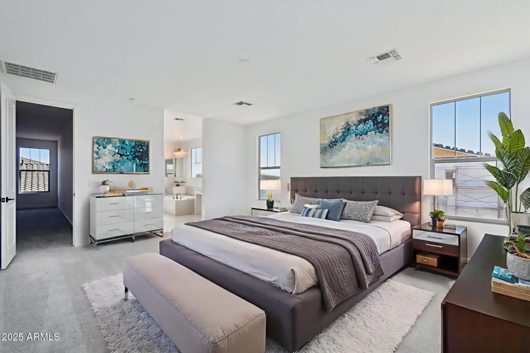 Real Estate Picture 37