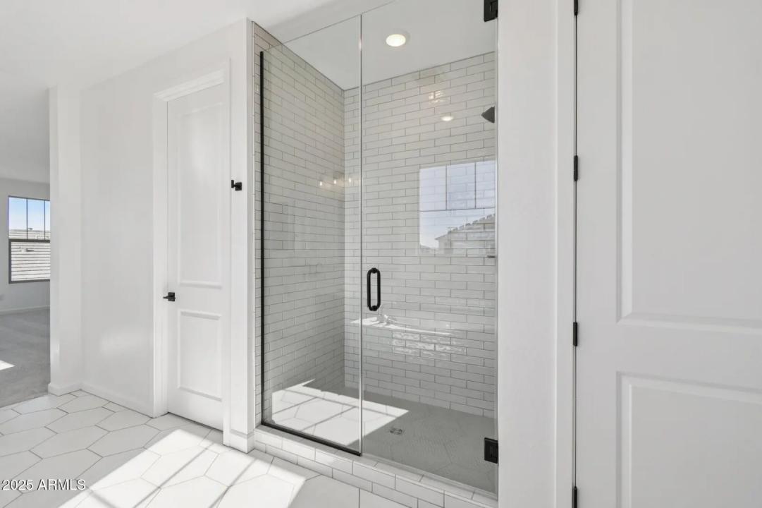 Real Estate Picture 42