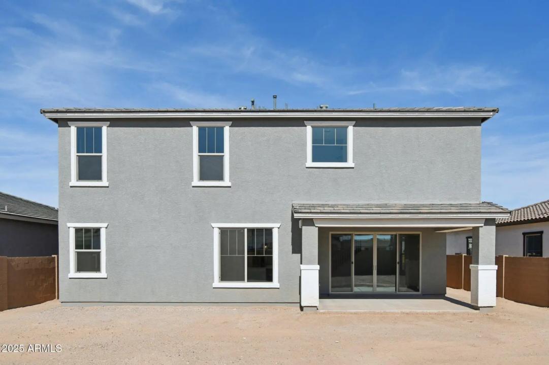 Real Estate Picture 50