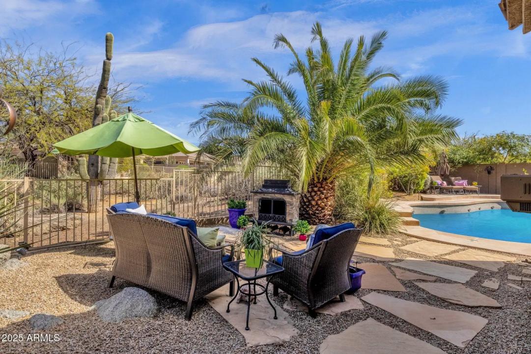 Real Estate Picture 10