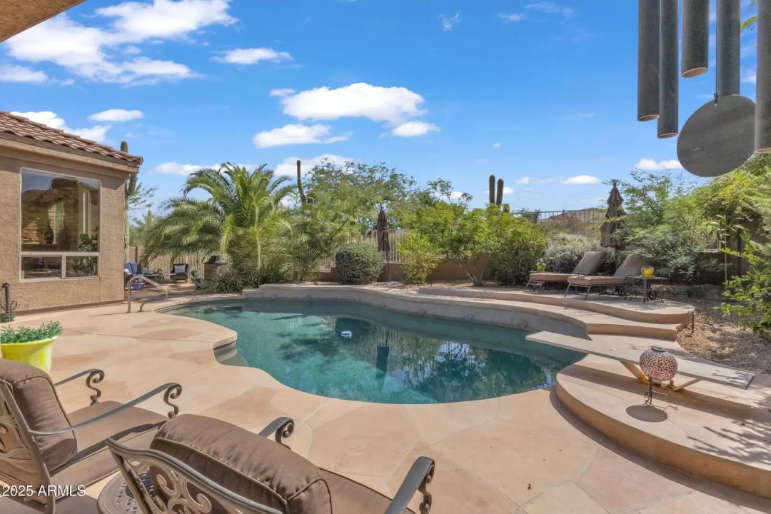 Real Estate Picture 32