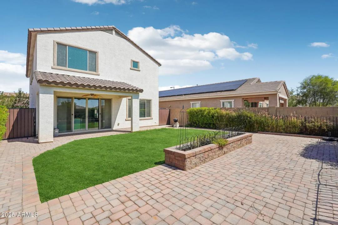Real Estate Picture 39