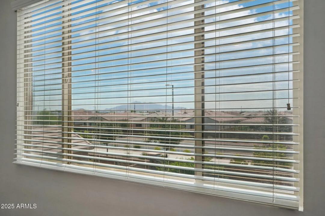 Real Estate Picture 19