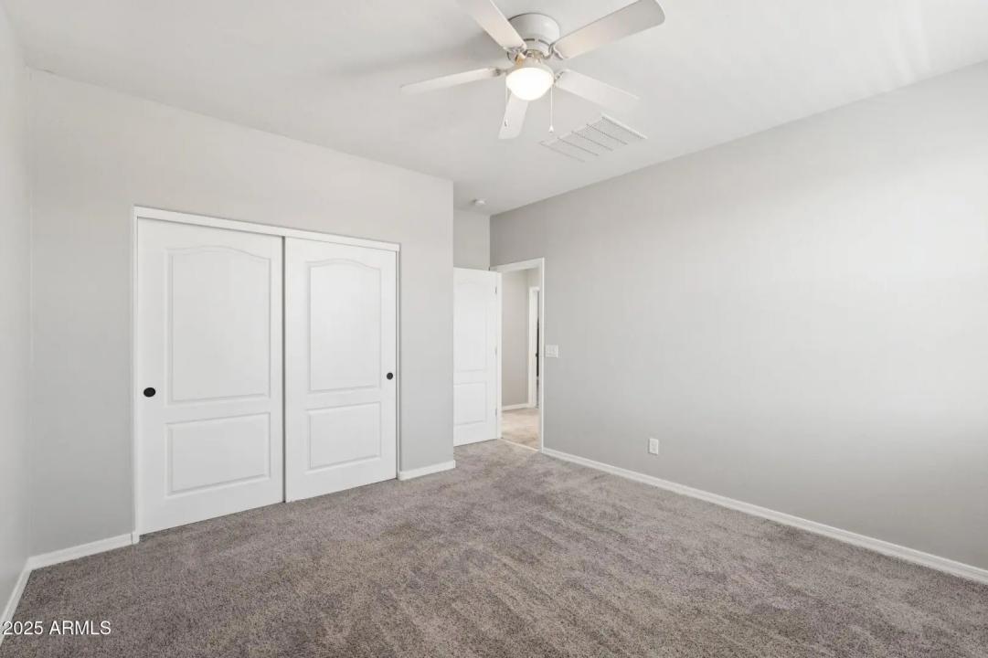Real Estate Picture 29