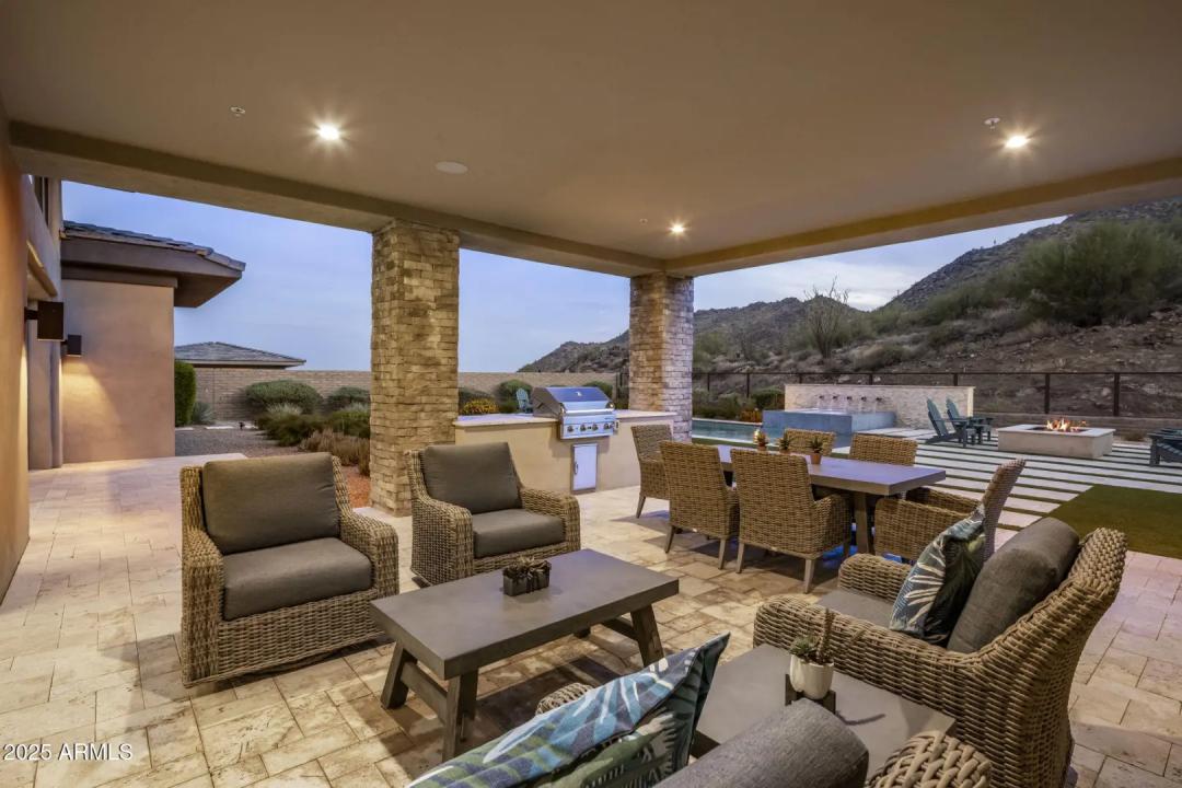 Real Estate Picture 32