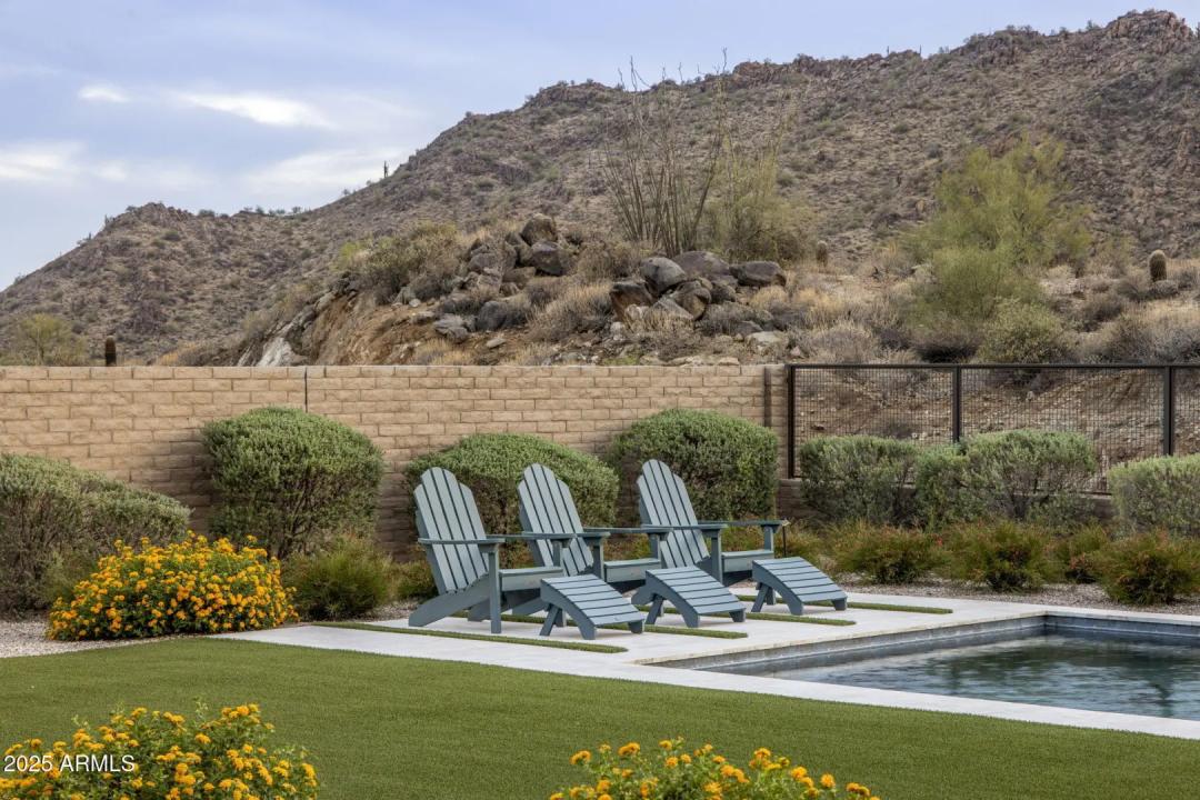 Real Estate Picture 43