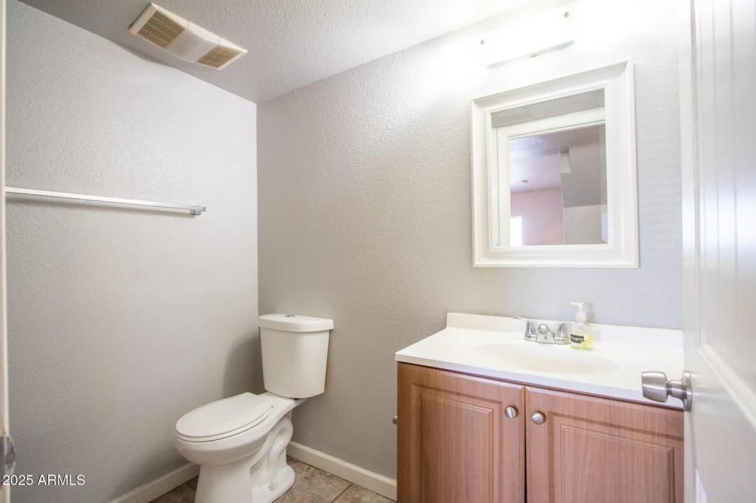 Real Estate Picture 45