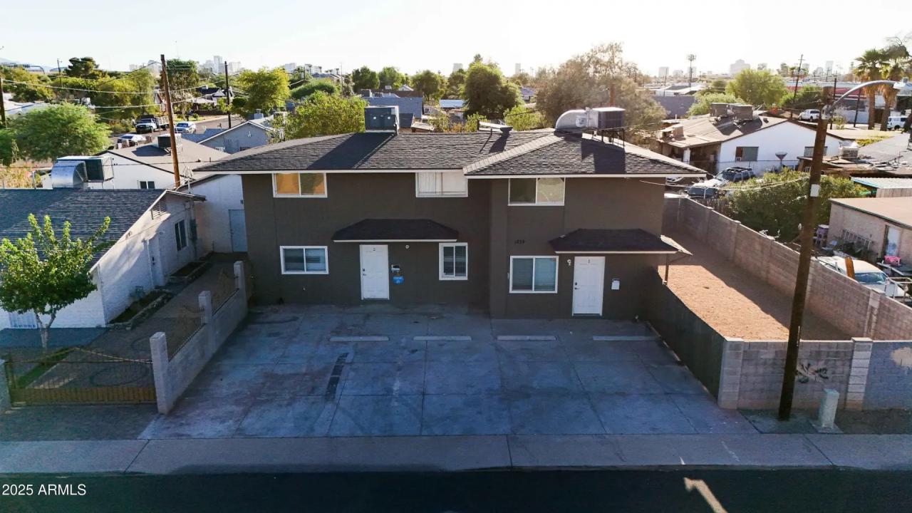 Real Estate Picture 20