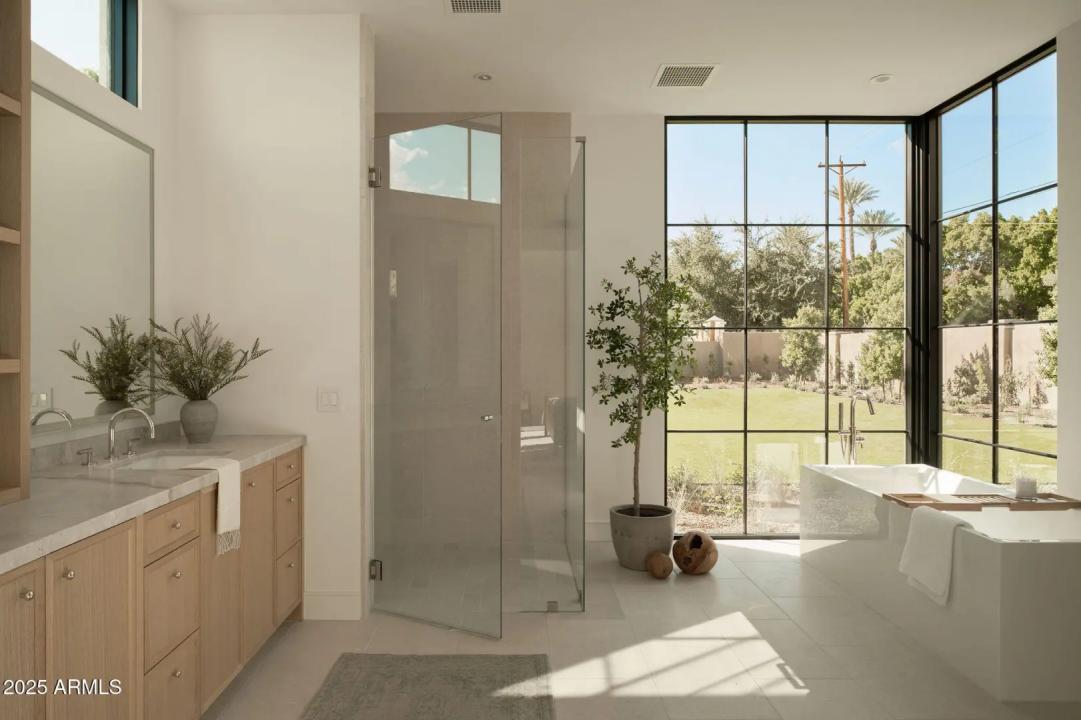 Real Estate Picture 21