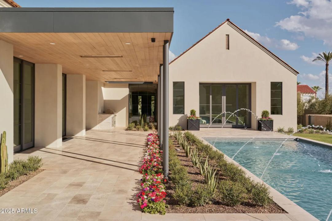 Real Estate Picture 27