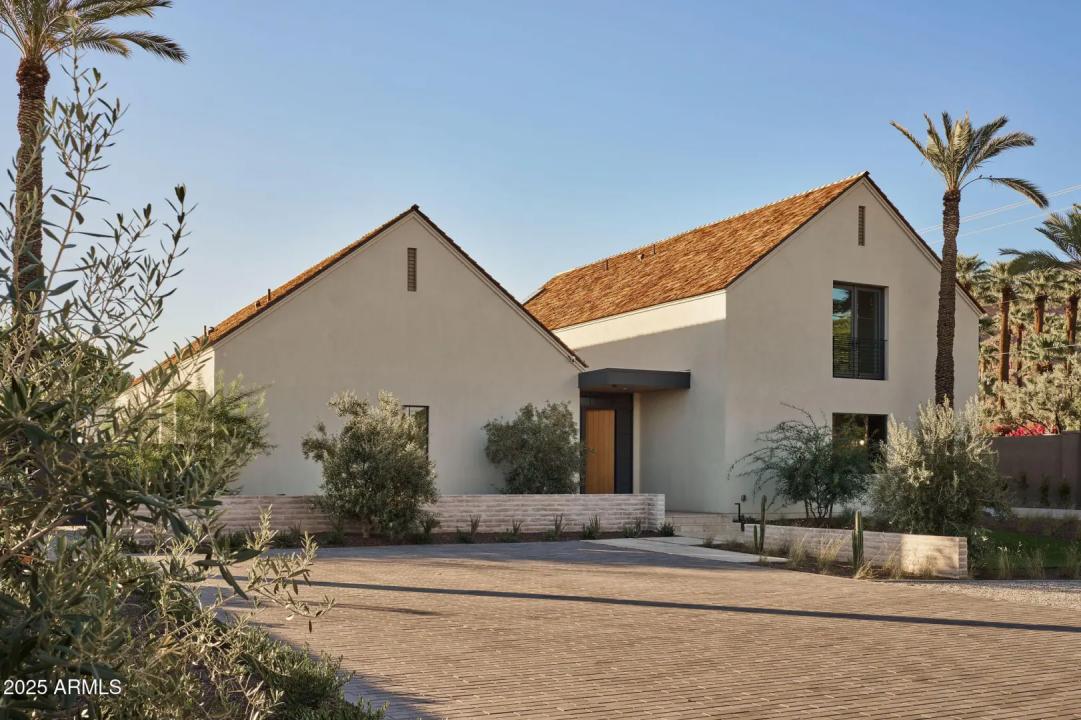 Real Estate Picture 2