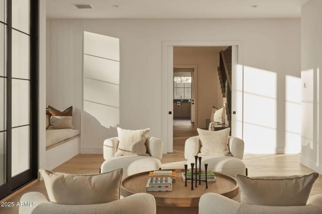 Real Estate Picture 40