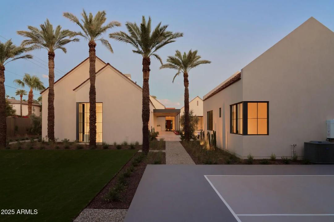 Real Estate Picture 48