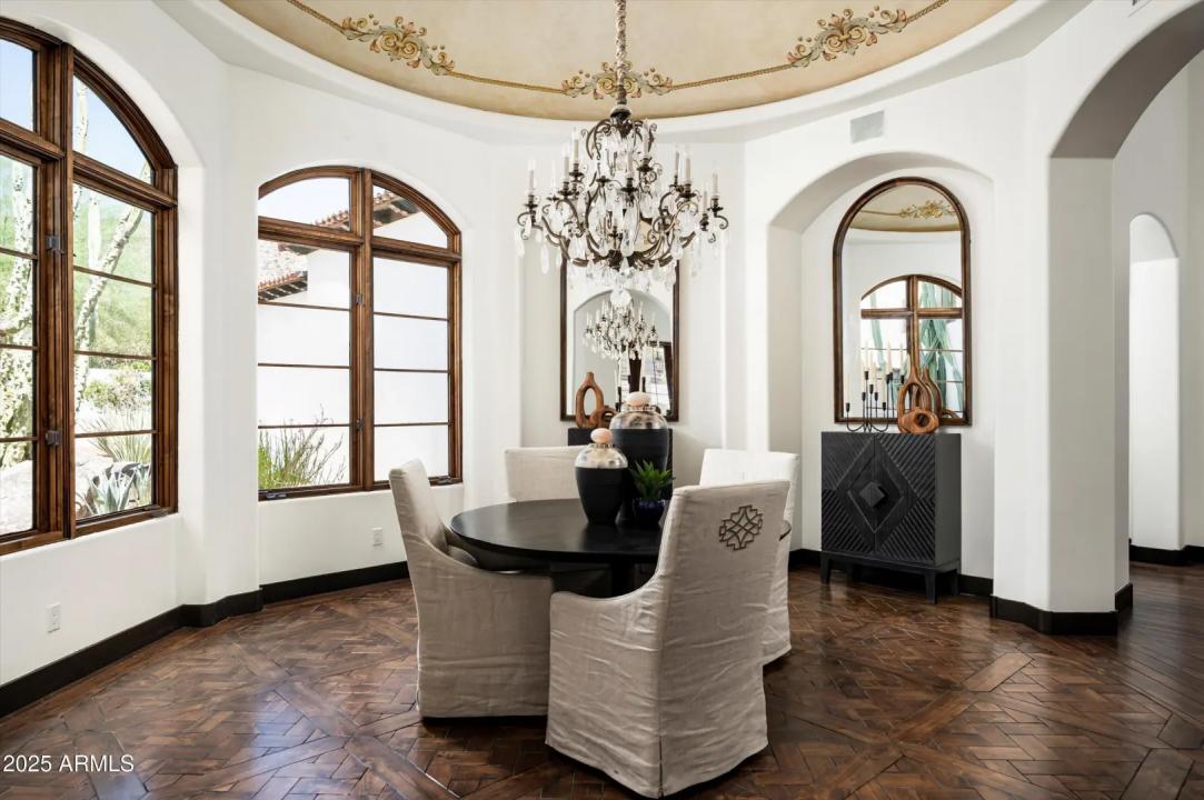Real Estate Picture 16