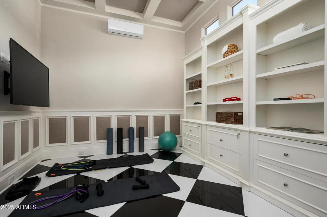 Real Estate Picture 26