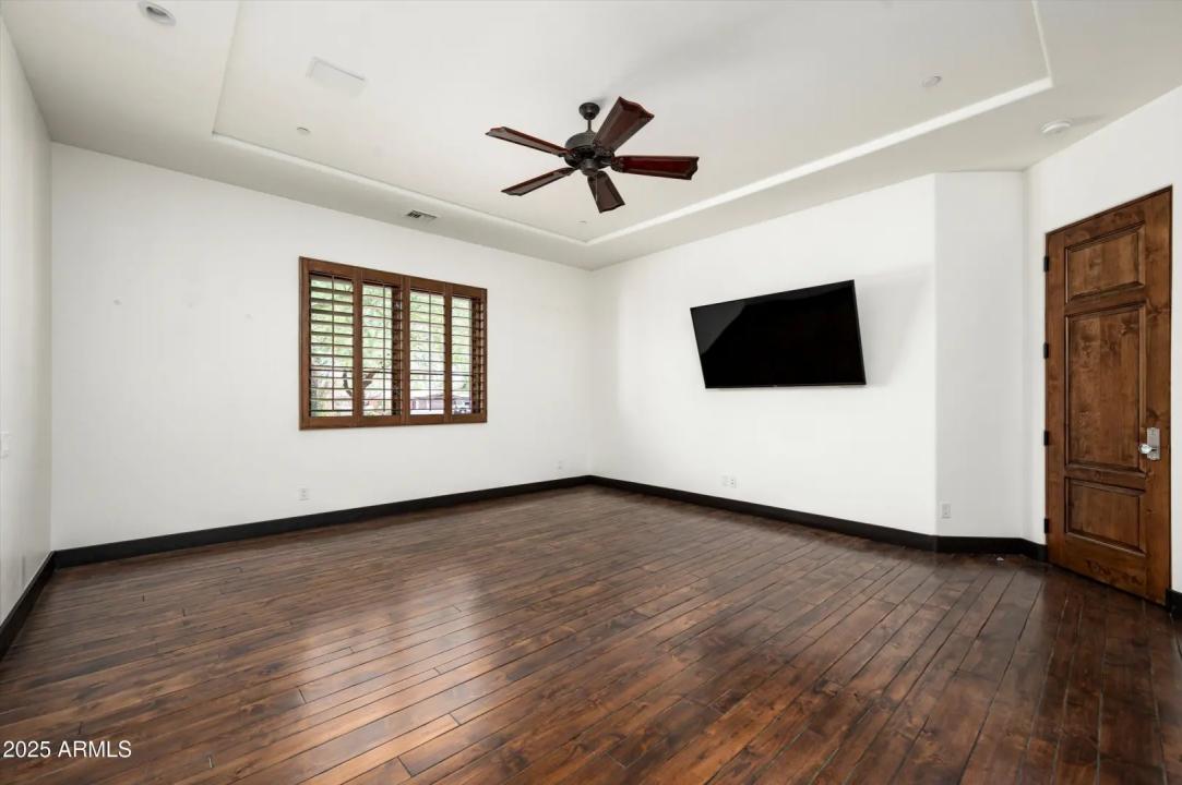 Real Estate Picture 27