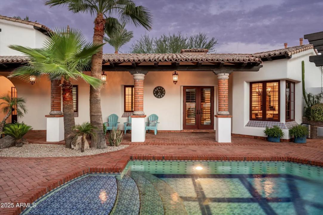 Real Estate Picture 33
