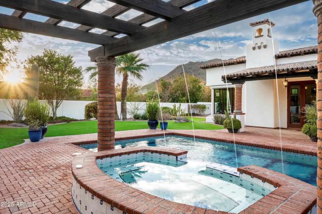 Real Estate Picture 41