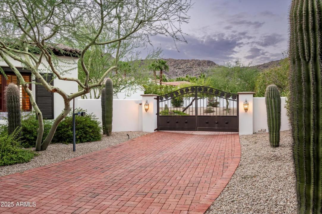 Real Estate Picture 48