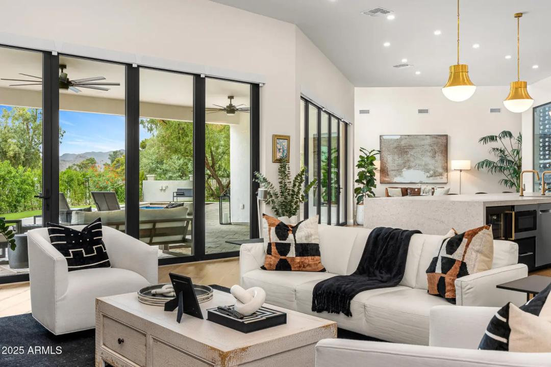 Real Estate Picture 18